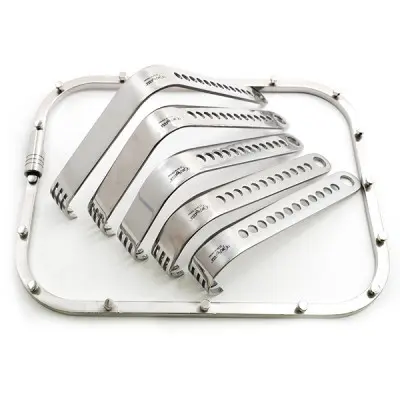 Premium Quality Square Surgical Retractor Orthopedic Instrument